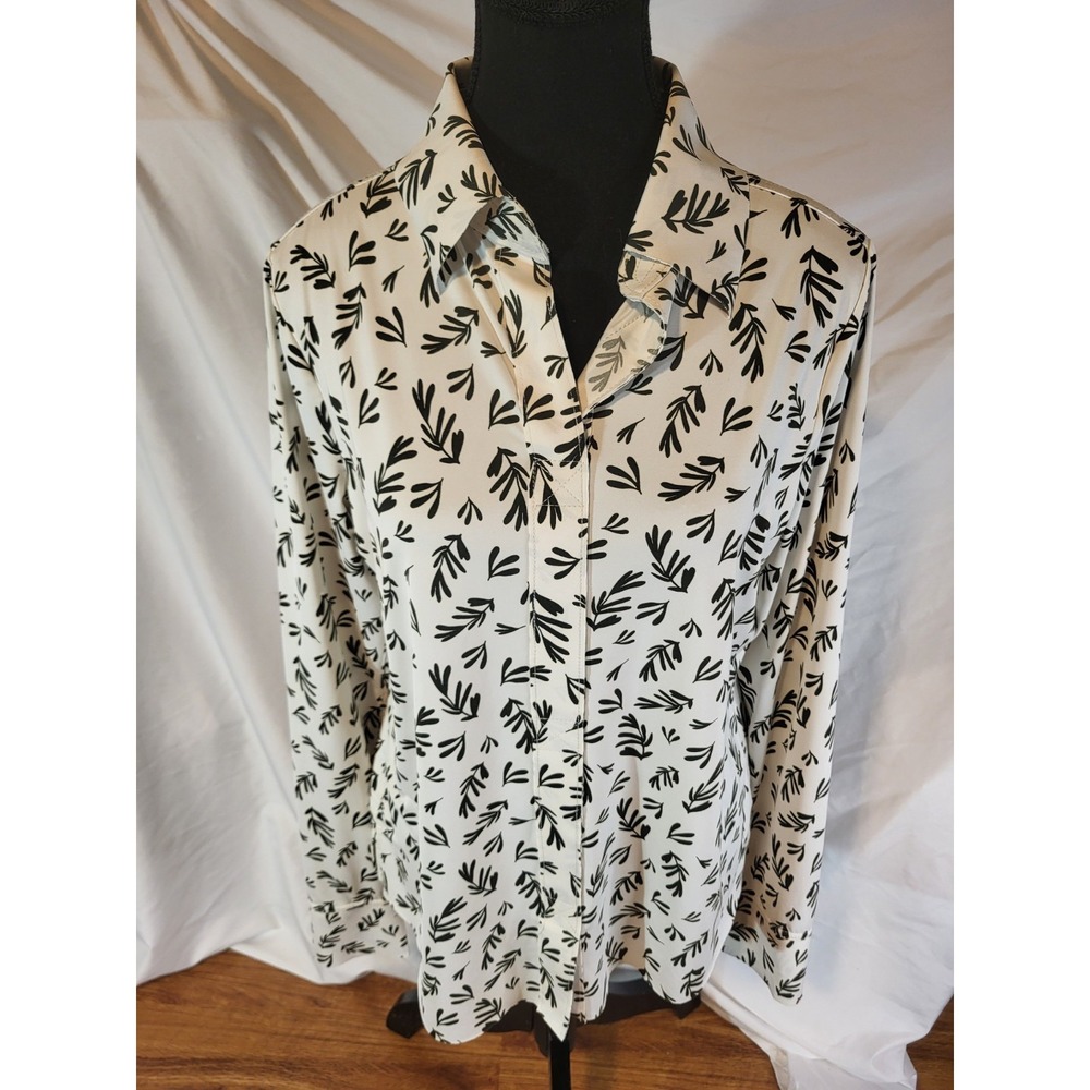 Belyn Key Black White Leave Collar‎ Shirt Women's Size S Golf Tennis Pickleball